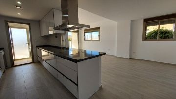 Stór og björt íbúð í Villamartin Gardens